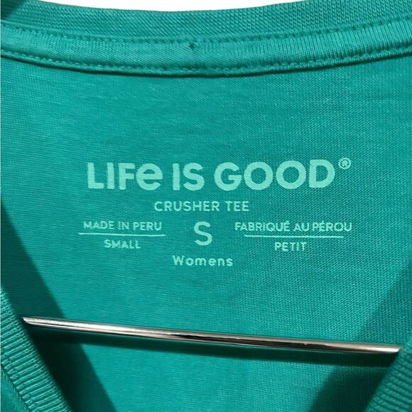 Life Is Good Take It Slow Green Sloth Graphic Tshirt Size Small Short Sleeved - Picture 2 of 5